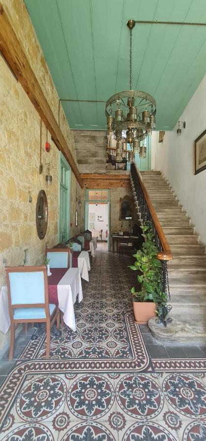 Hotel Valide Hanim Konak Nicosia Esterno foto