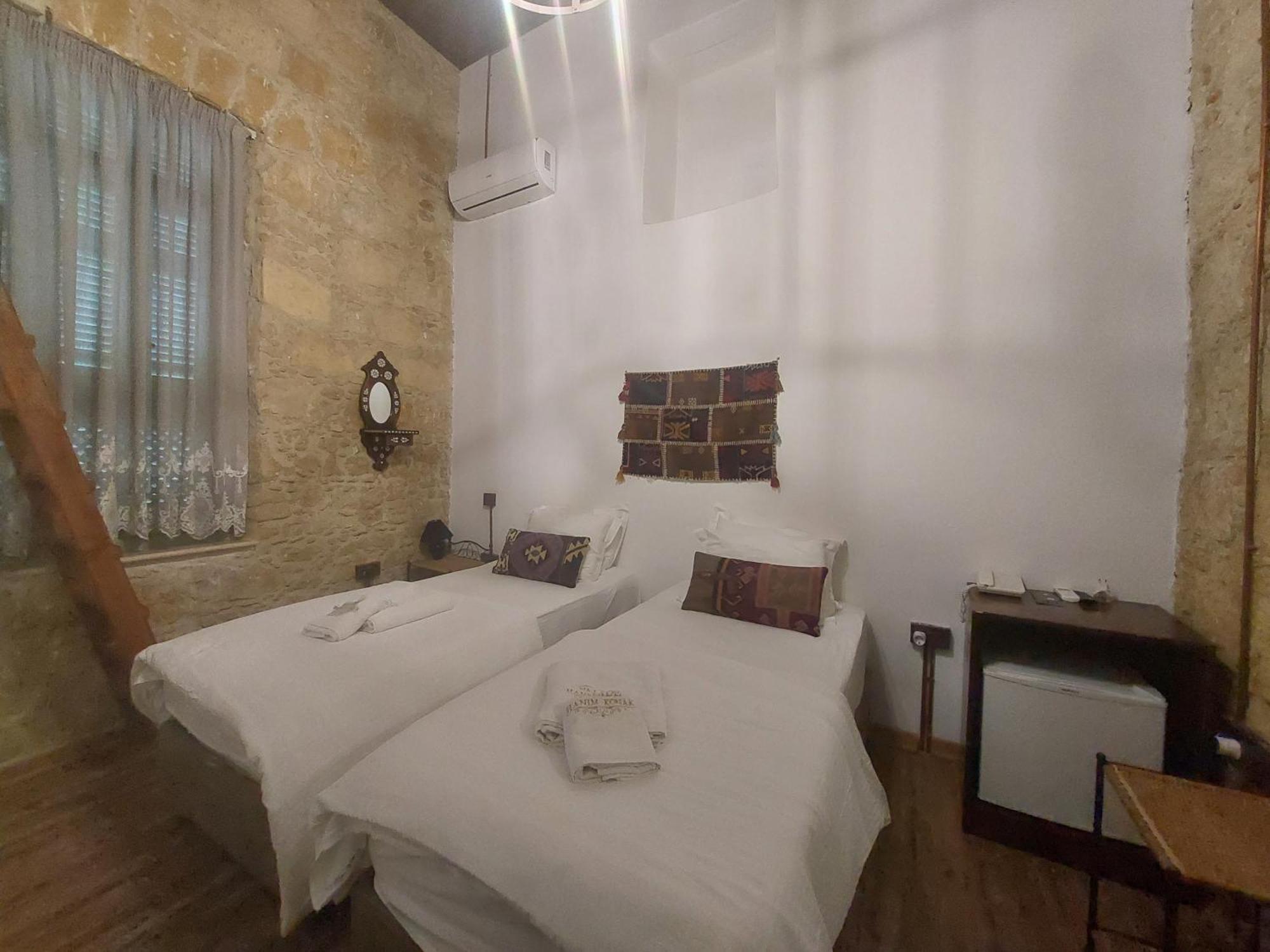 Hotel Valide Hanim Konak Nicosia Esterno foto