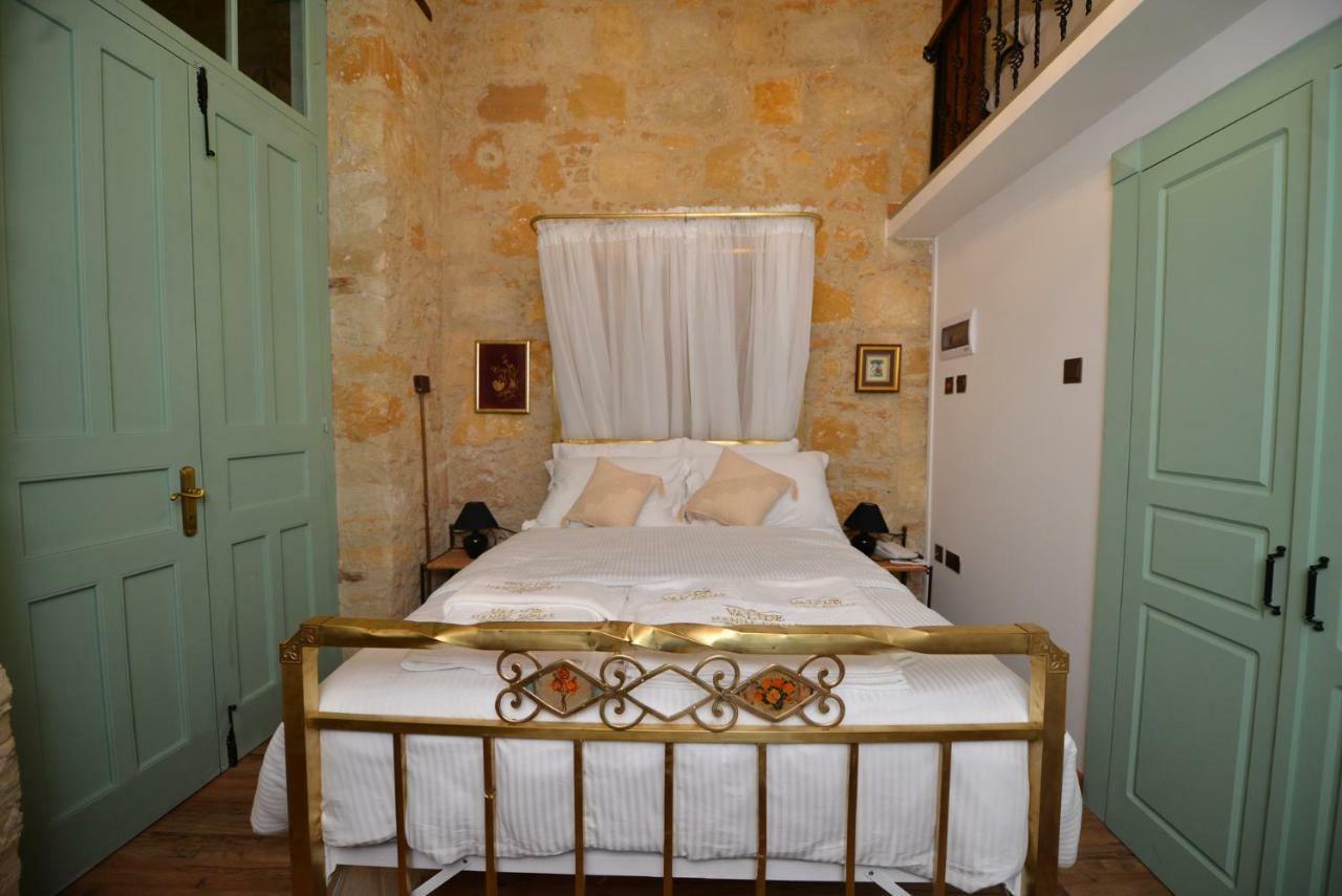 Hotel Valide Hanim Konak Nicosia Esterno foto