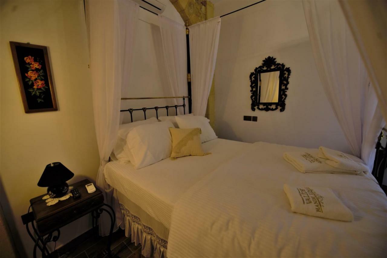 Hotel Valide Hanim Konak Nicosia Esterno foto